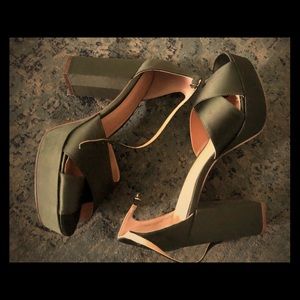Who What Wear Green Satin Platforms